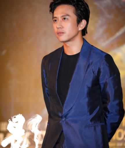 44岁邓超的"陨落"是国产娱乐影业的悲剧_父母_表演_父亲