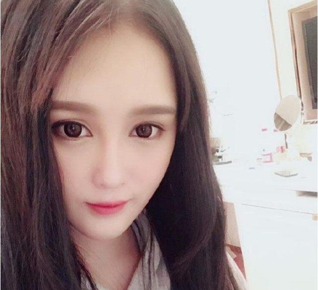 直播_赵一涵_女孩