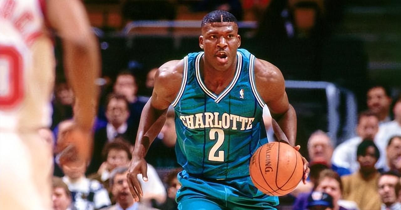 nba365天365颗星-拉里约翰逊_伤病_巴克利_内线