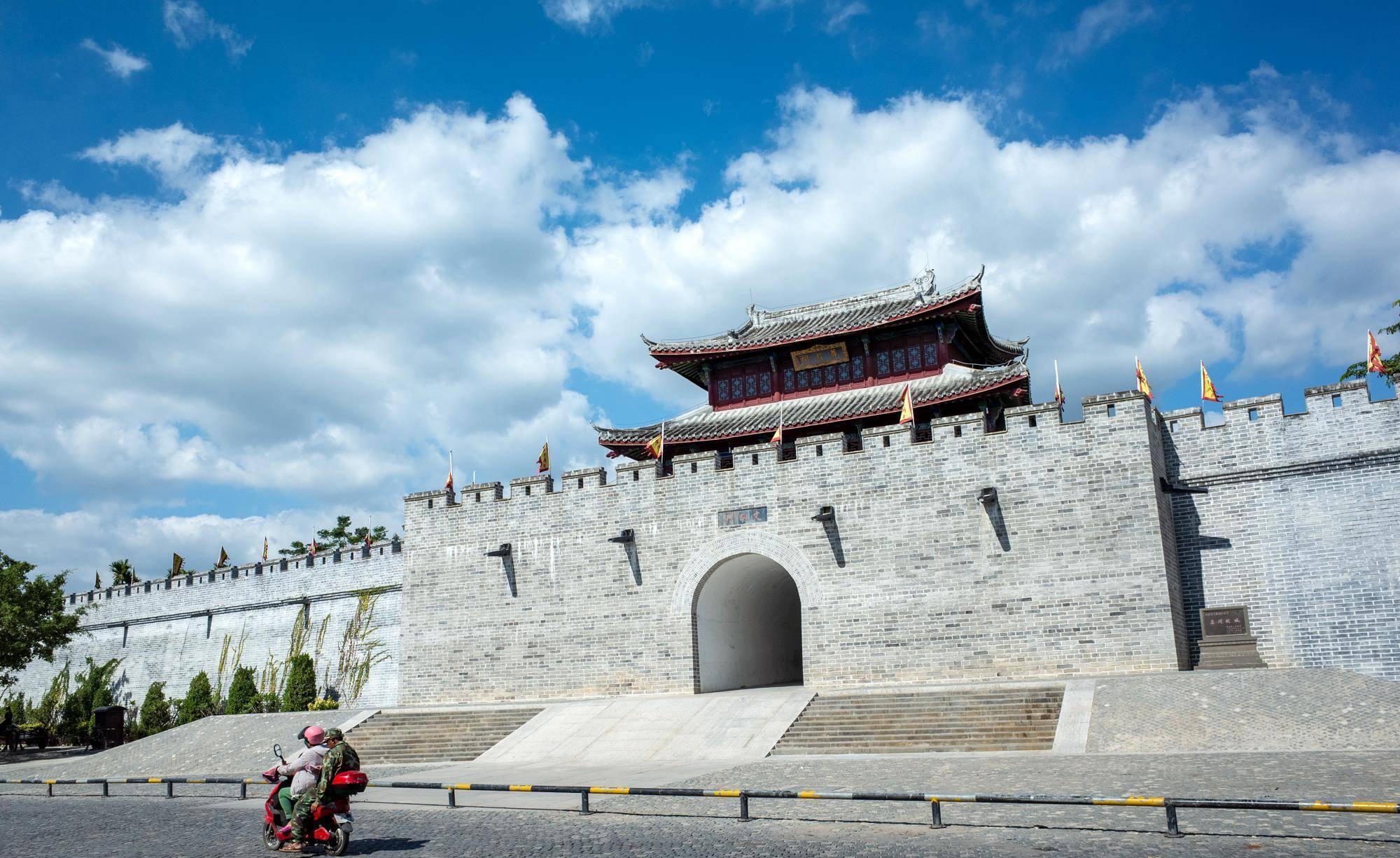 海南被遗忘的古城,中国最南的孔庙在这,门票免费知道的人却不多_三亚