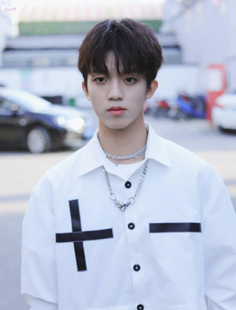 陈泗旭疑回时代峰峻,陈玺达另签公司准备复出,明年《青3》《创4》很