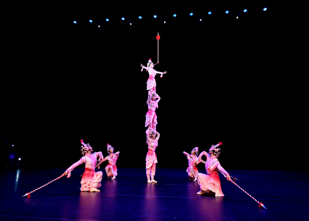 山东2部杂技剧,12个节目将惊艳亮相全国杂技展演_演出_泉城_艺术