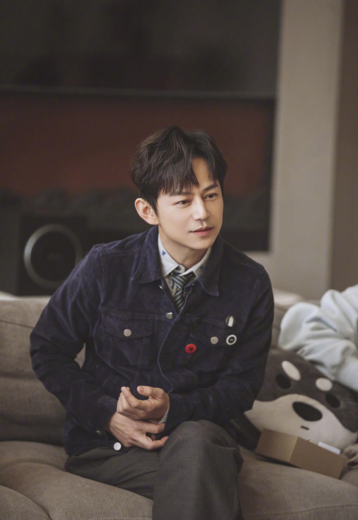 何炅是超人,2019年参加综艺节目13场,晚会16场,话剧演出41场等_祝福