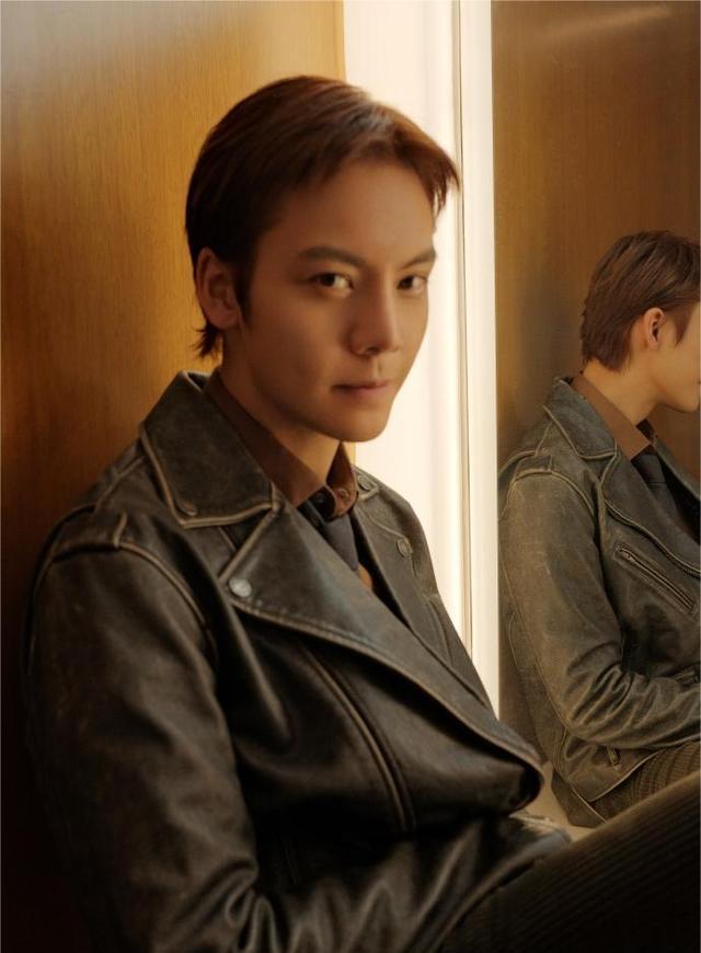 陈伟霆接受采访避而不谈与何穗的分手传闻,或许这就是默认的态度_回应