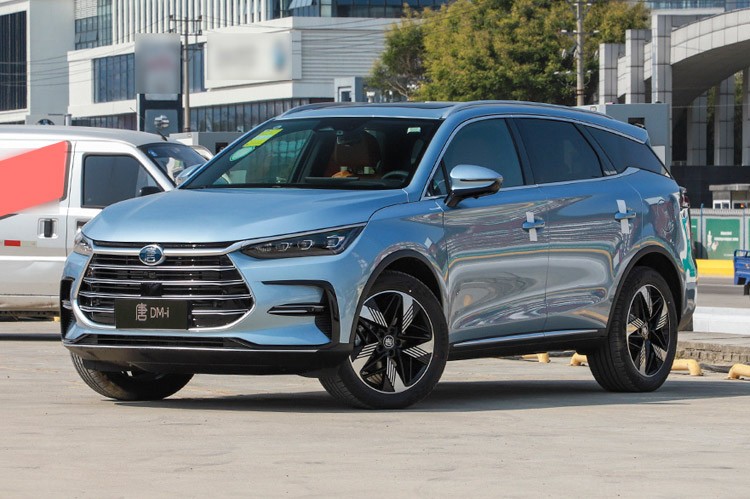 国产精品插混suv再升级 比亚迪唐dm-i冠军版售21.