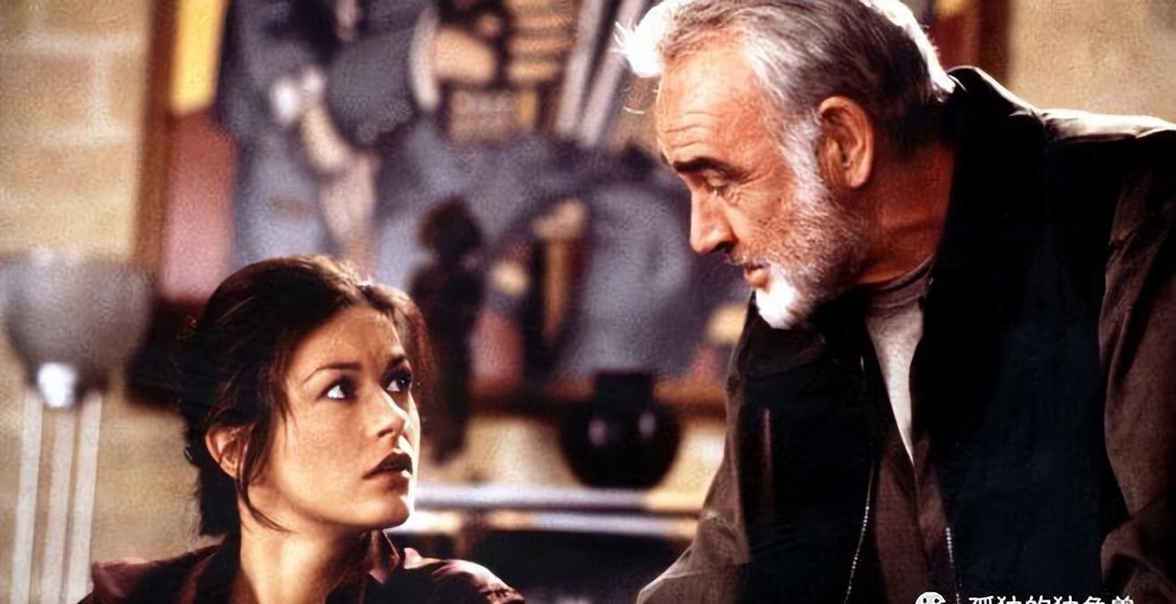 再看一次《偷天陷阱》 不可能再重制的90 年代浪漫劫盗作品_电影_庞德