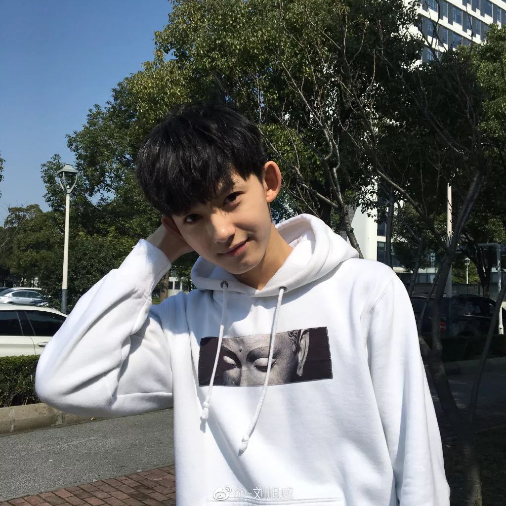 《青梅酸酸你微甜》男主刘旭威撞脸郭俊辰,高颜值艺考中戏专业成绩第