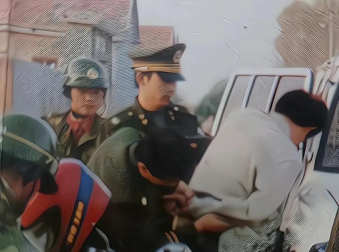 乔四的昔日的好兄弟号称"贼王"黄瘸子,黄庭利的江湖末路!
