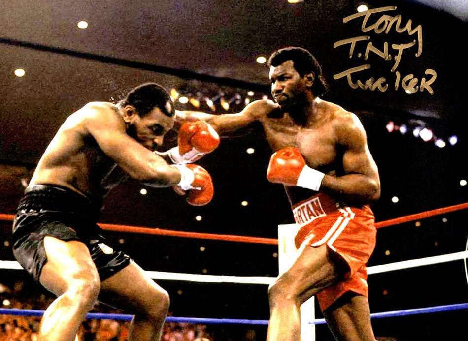 拳王泰森职业生涯第一次受重创,被打得双腿不稳,坦言威胁巨大_塔克