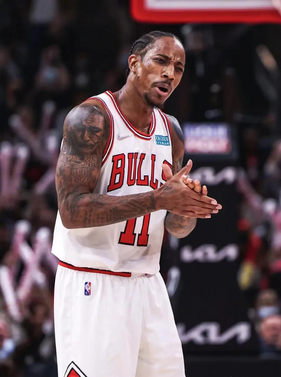 詹姆斯想和德罗赞续前缘,施压湖人队尽快交易_拉文_威少_芝加哥公牛队