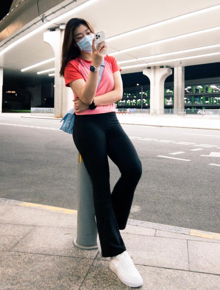 通过30张生活照,了解女篮一姐李梦,真的很美_姐姐_身高_比赛