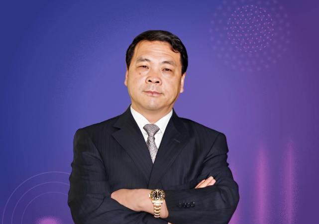 云南曲靖2023年八大富豪,何氏家族独占四席,包文东重回前三甲_集团