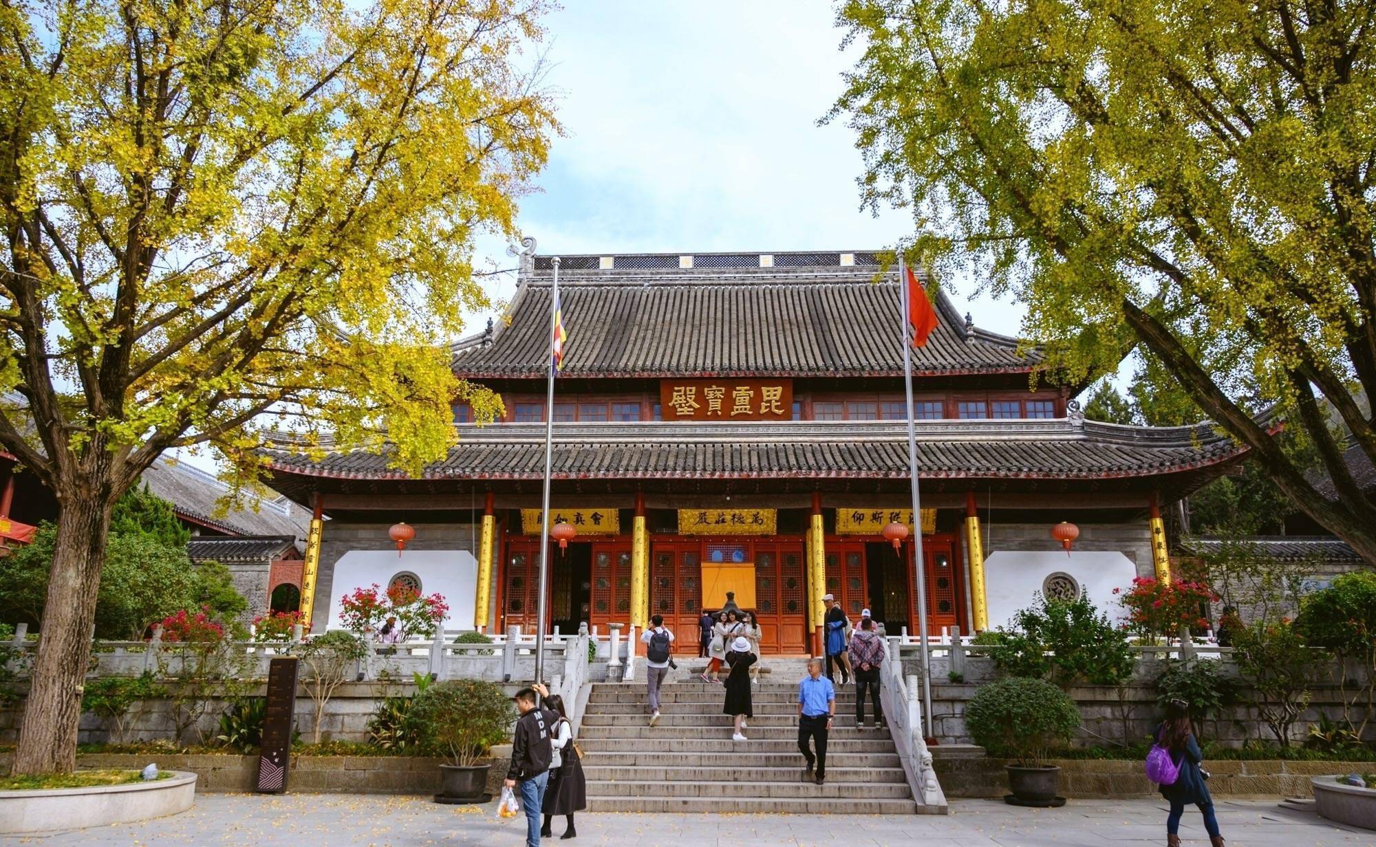 南京栖霞寺,中国四大名刹之一,至今已有1500多年的历史_栖霞山_景区