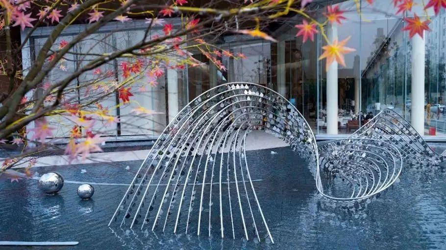 【素材收集】不锈钢丝带造型雕塑,拥有灵动飘逸的美感_飘带_版权_内容