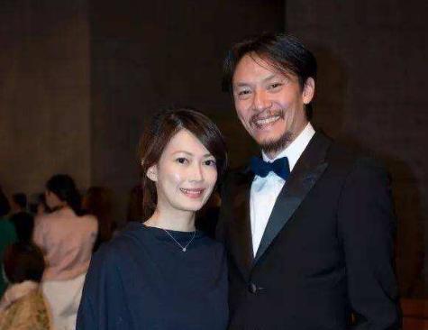 2013年,张震与庄雯如在台北正式登记结婚.