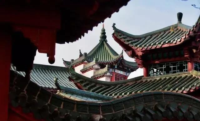 李公堤上的天花宫真的很传奇,你想进去拜一拜吗_小乔_娘娘_香客