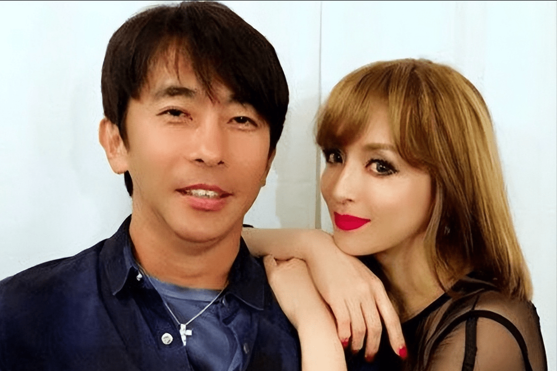 当时松浦胜人一下子就被她的歌声吸引,虽然她也发现滨崎步稚美的歌喉