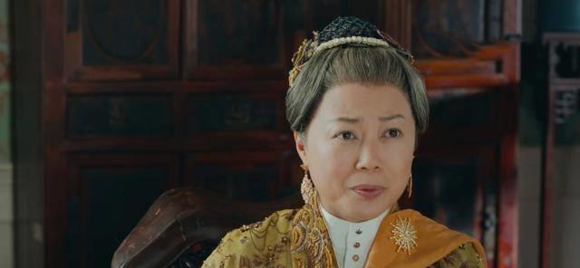 《小娘惹》秀娟助黄家没落,天宝送张查理父子回西,有因有果_金城秀_黄