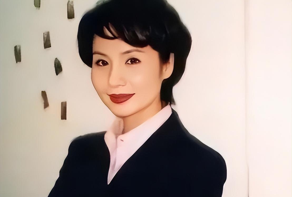 央视主播徐俐:二婚生子再婚,儿子结婚证上写的让他哭了_工作_生活