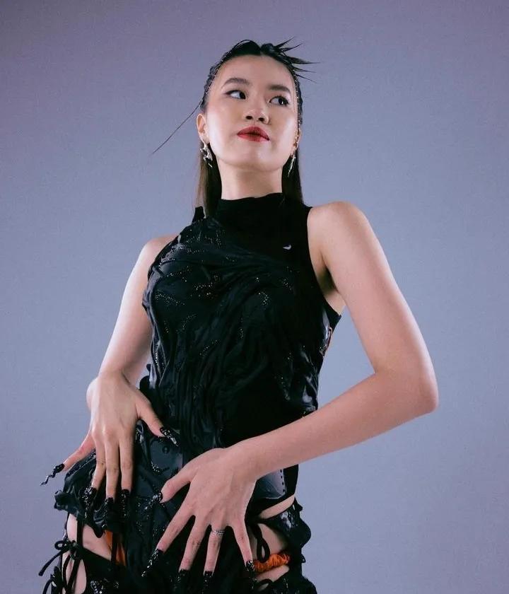 这个女孩究竟是谁_phao_音乐_越南