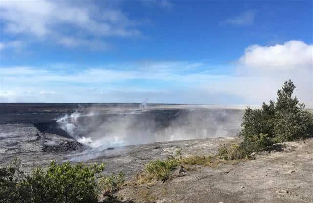 隨著火山繼續噴發,基拉韋厄火山發生更多地震_熔岩_海洋_裂縫