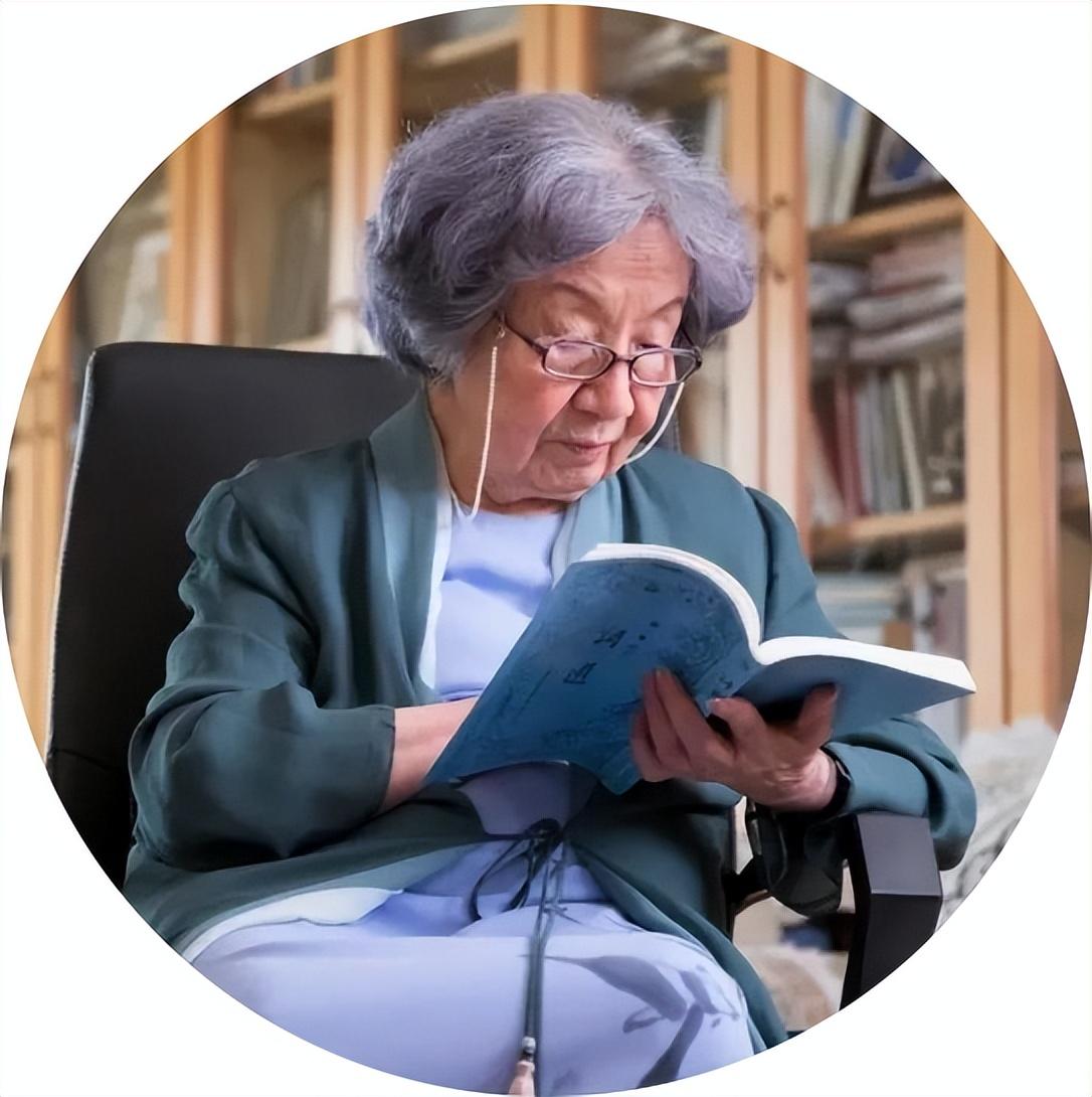 叶嘉莹先生读书时林曦老师想和你说,如果你也对中国的文化感兴趣,那么