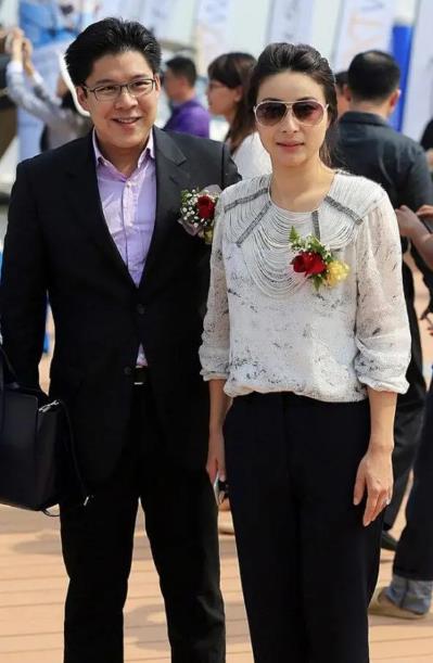 女方被净身出户,郭晶晶一句话霸气辟谣_回应_网友_生活