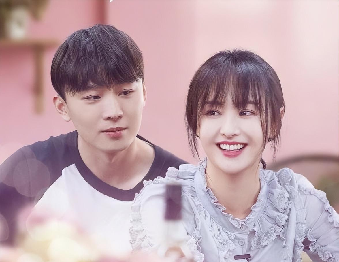 个生活无忧的富二代;一个步步算计的女老板,一个男朋友名义的免费长工