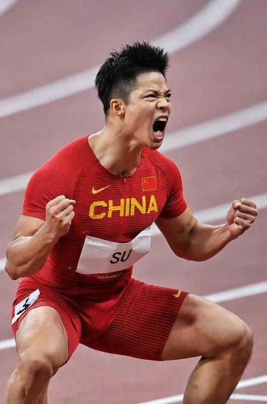 为什么短跑运动员壮如牛,长跑运动员细如猴?_肌肉_耐力_体型