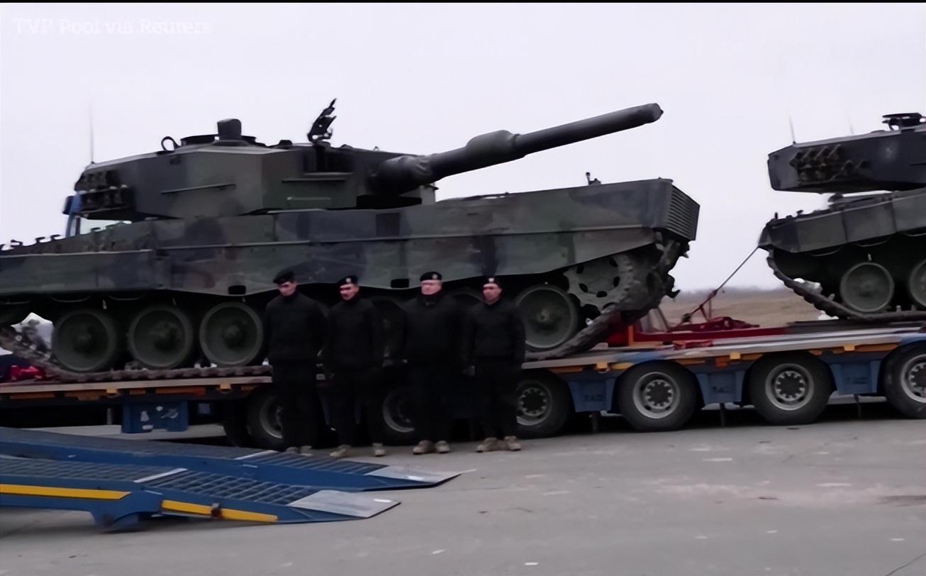 当年号称“天下第一”的豹Ⅱ坦克，如今能在乌克兰吊打俄军吗？_手机搜狐网