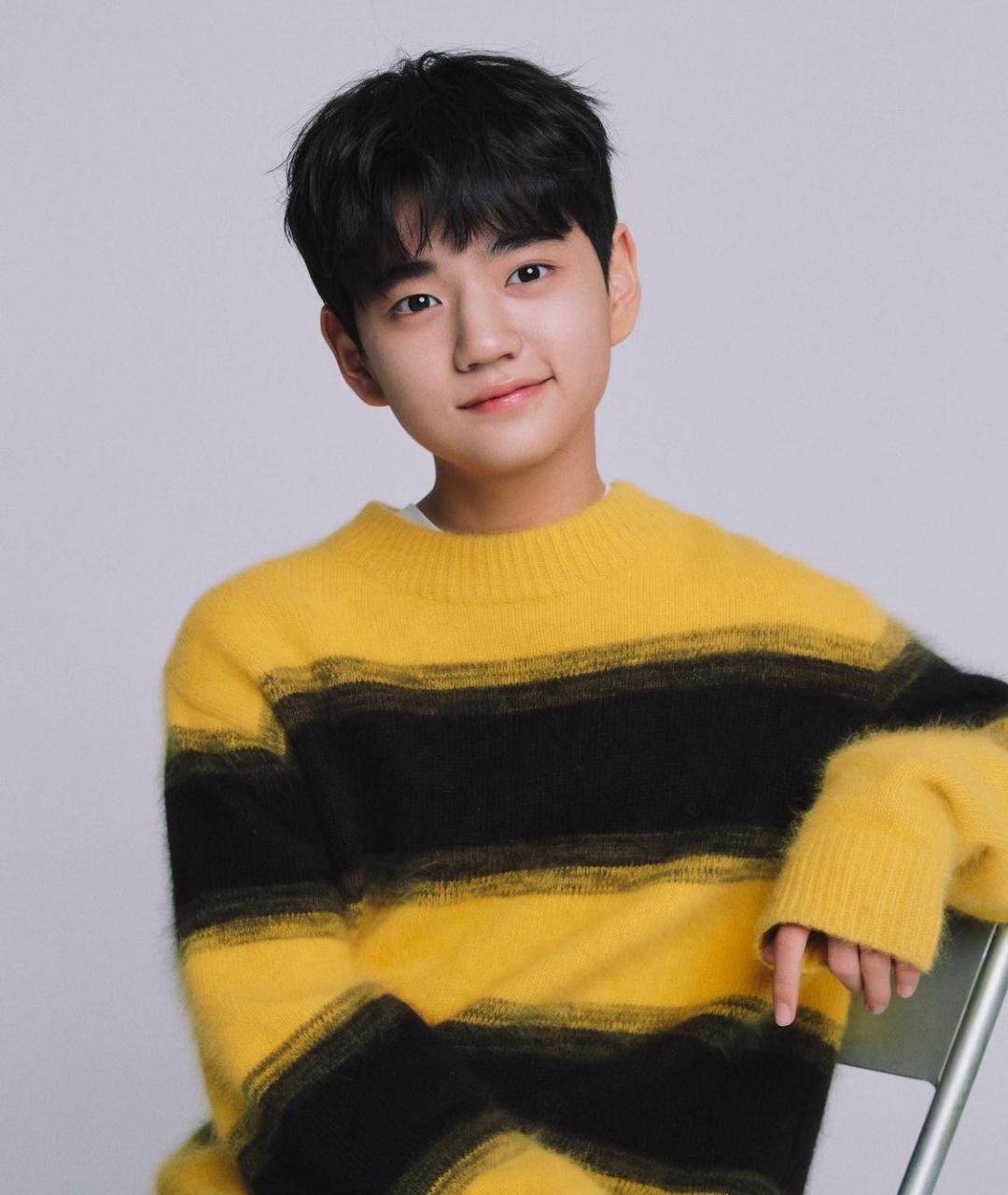 目前金嫝勋的个人社交媒体还是由妈妈来运营的,所以我们可以看到很多