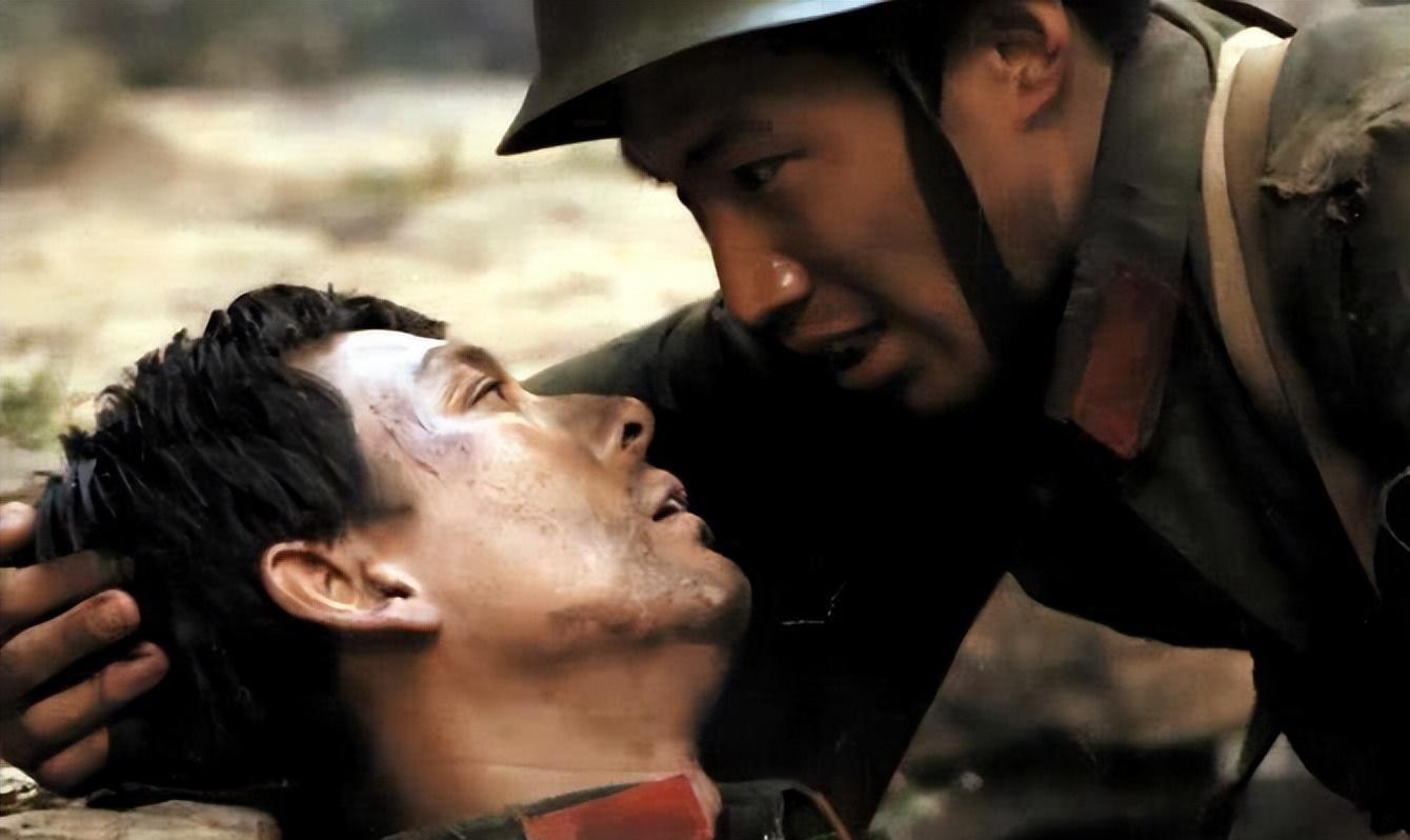 老山副连长战前恋爱,遭降级处分,战场杀敌牺牲,追记一等功_王仁_阿岩