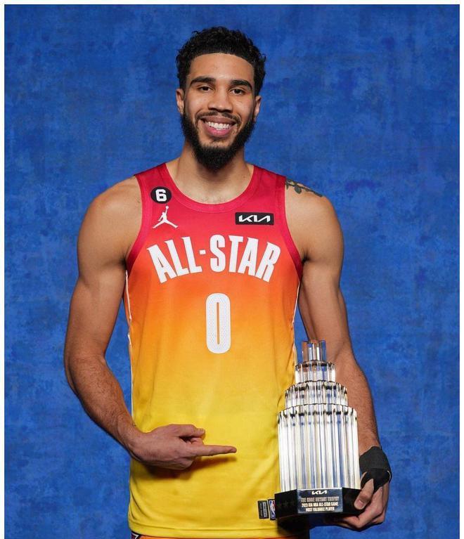 塔图姆全明星mvp定妆照出炉!