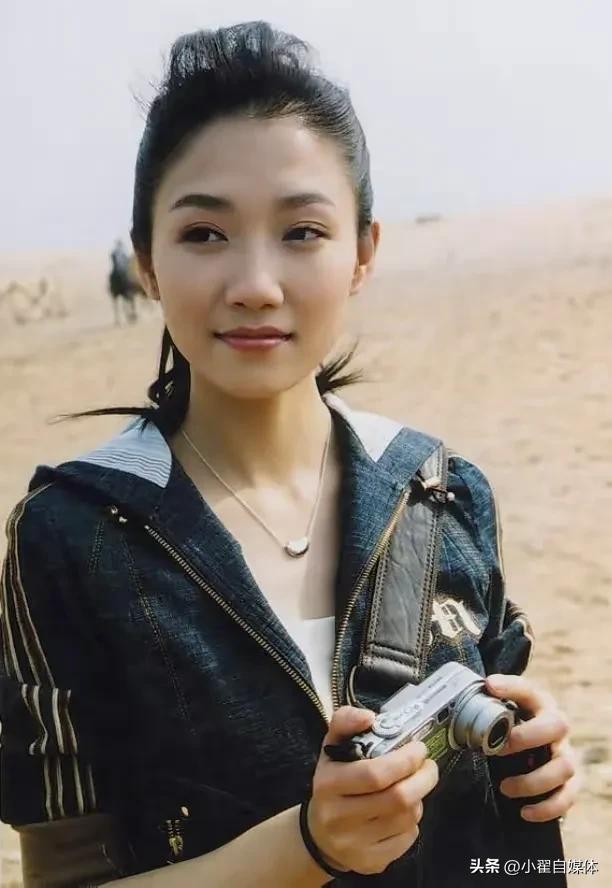 "咄咄逼人"的杨烁,终究走到了今日_王黎雯_戴饶_北京