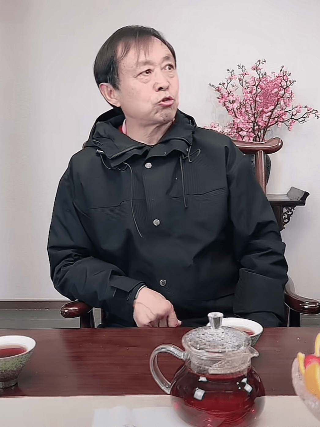 接化发马保国直播首秀!