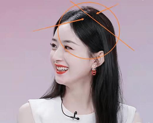 原来美女的头发也不是这么多,赵丽颖的厚实发量是因为这个东西.