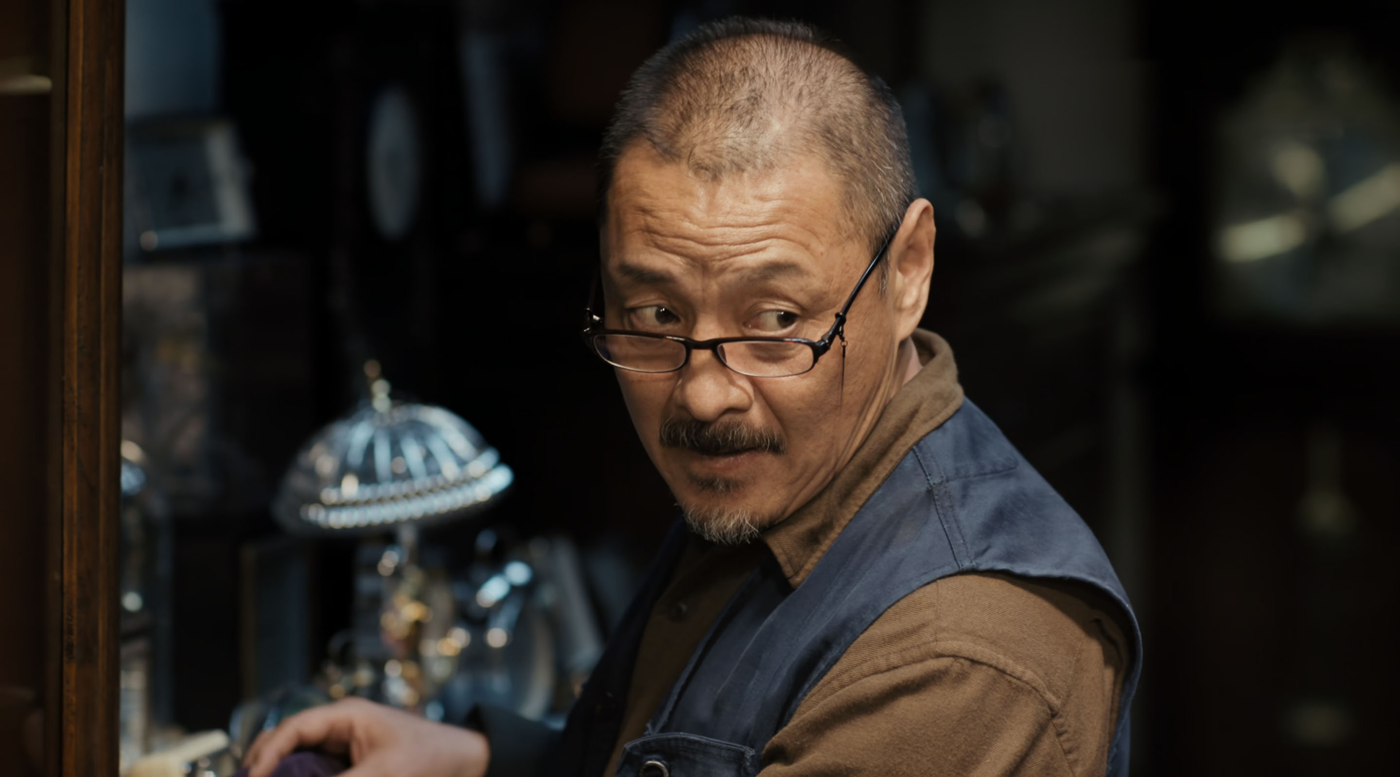 尹铸胜_角色_吴炳湘