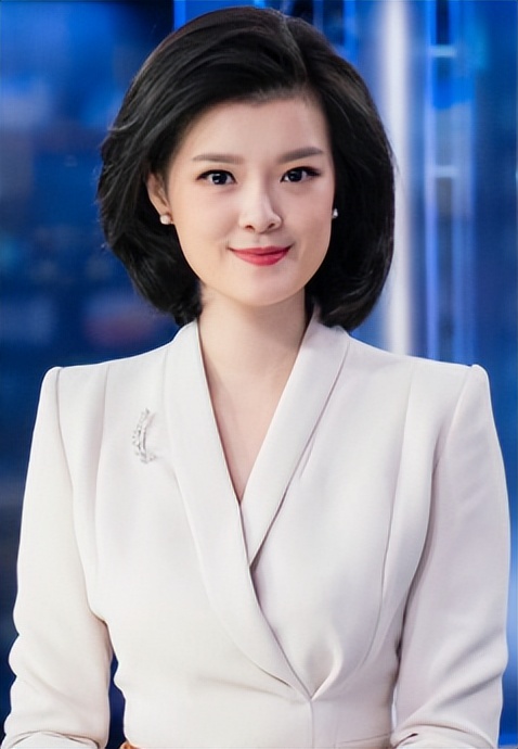 2019年,邹韵以主持人的身份参加了《中央广播电视总台主持人大赛》