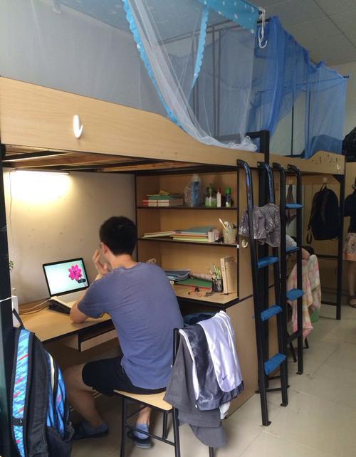 大学寝室奇葩规定,一个比一个难以理解,还以为是初中生管理_生活_的