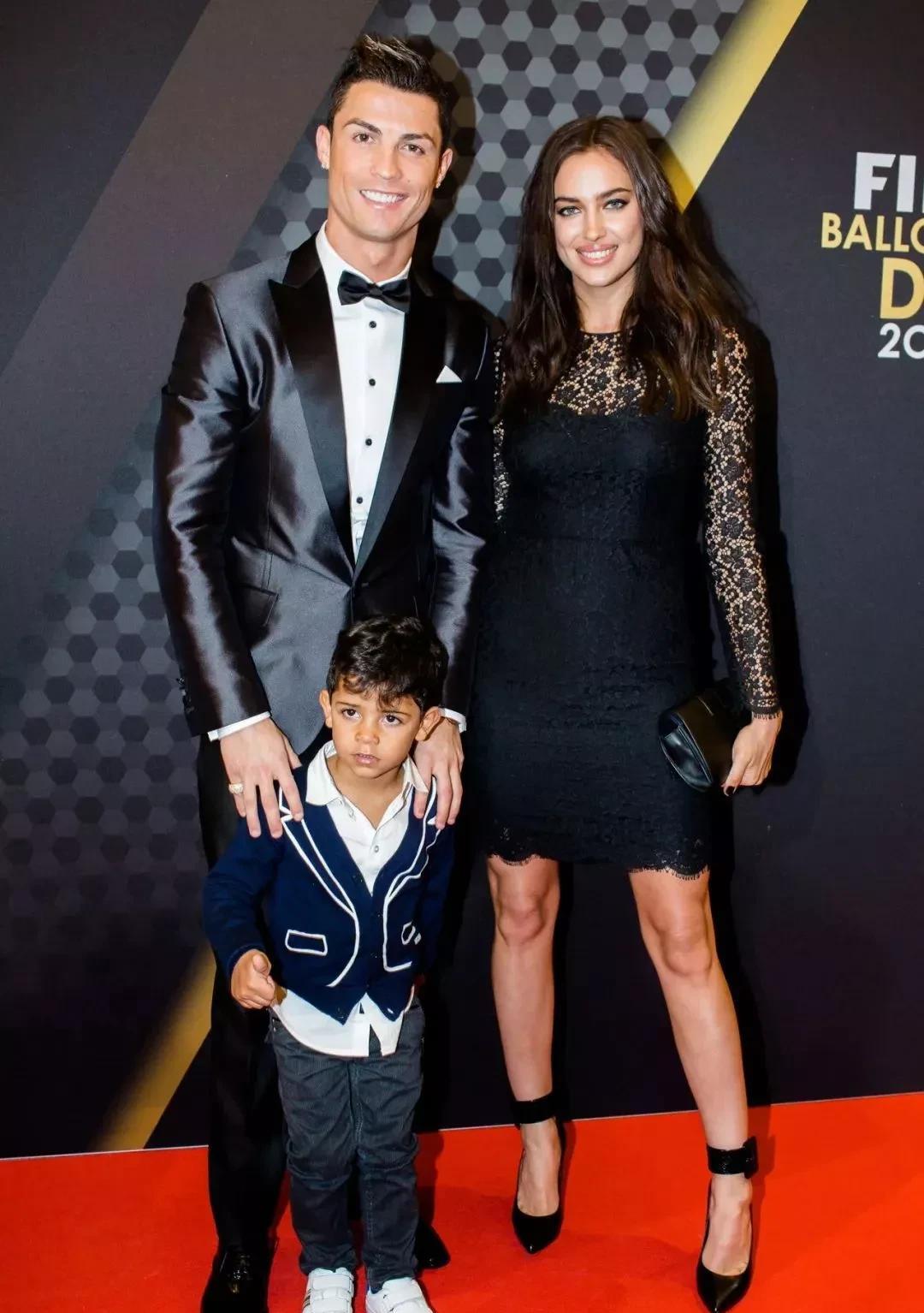 乔伊娜和未来婆婆也相处不来,两个人也是没有分手,原因还在男人头上.