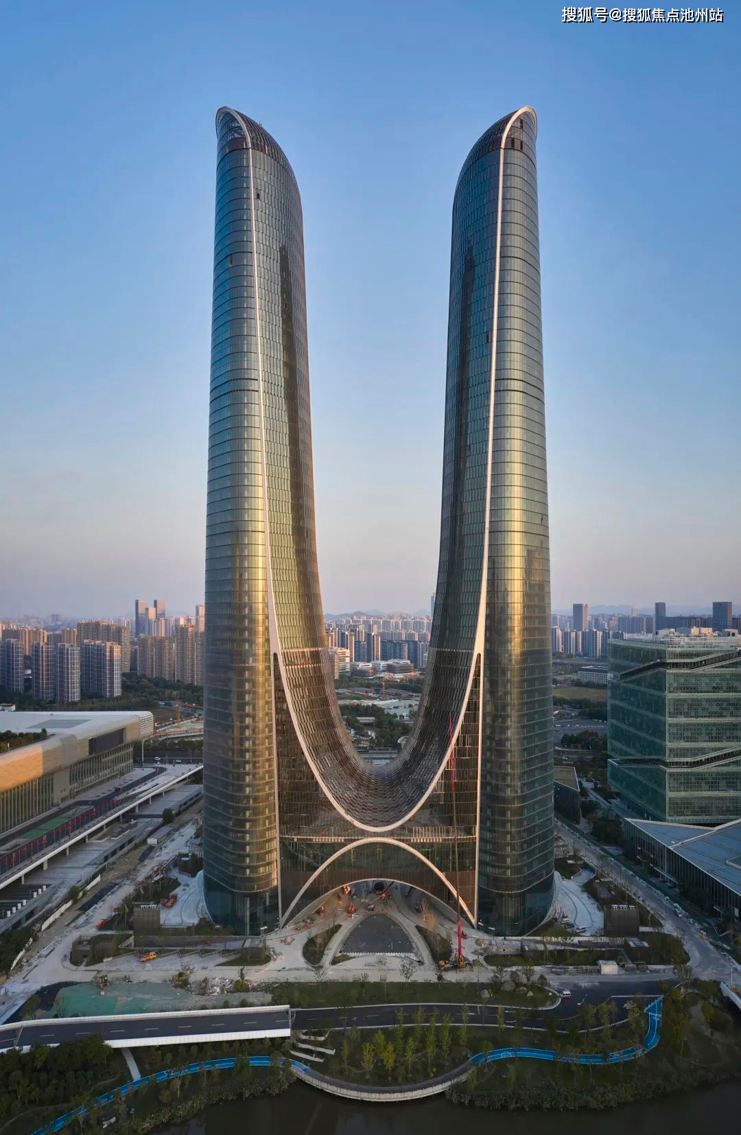 杭州世纪中心售楼电话400-100-1299转8777「杭州世纪中心」售楼中心24