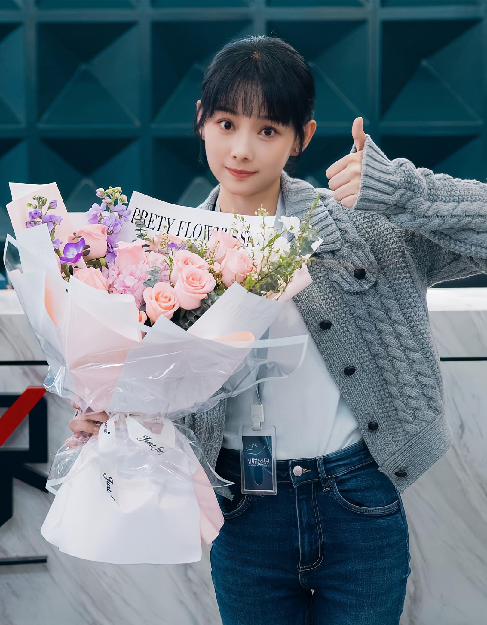 此外,记者欣喜地发现,卫哲明也出演了男主角,不禁想起了鲁照华,而卫哲