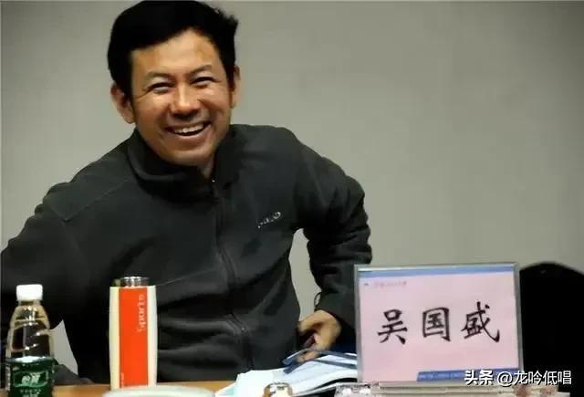 清华又一毒教授吴国盛称落后不一定会挨打,国大民众若讨打必挨打