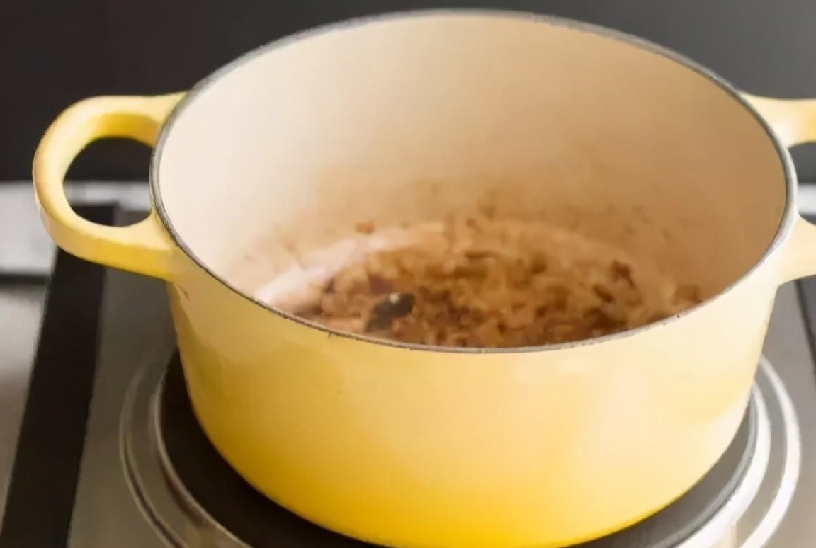 别只知道开锅,洗锅也是门学问_清水_食物_铸铁