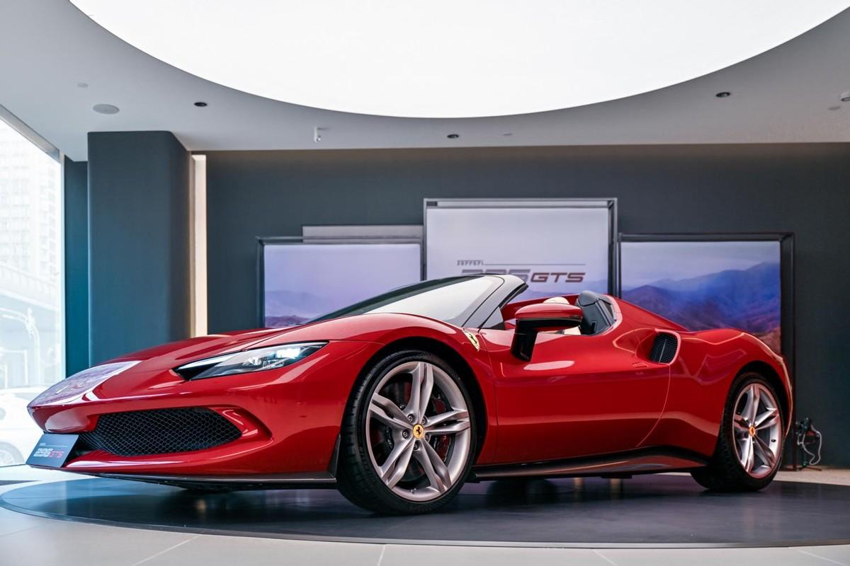 法拉利296 gts重庆首秀_搜狐汽车_搜狐网