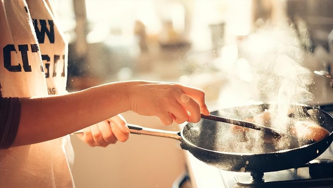 不要问为什么推荐这个,就是因为做起来超级简单,而且味道特别好,厨房