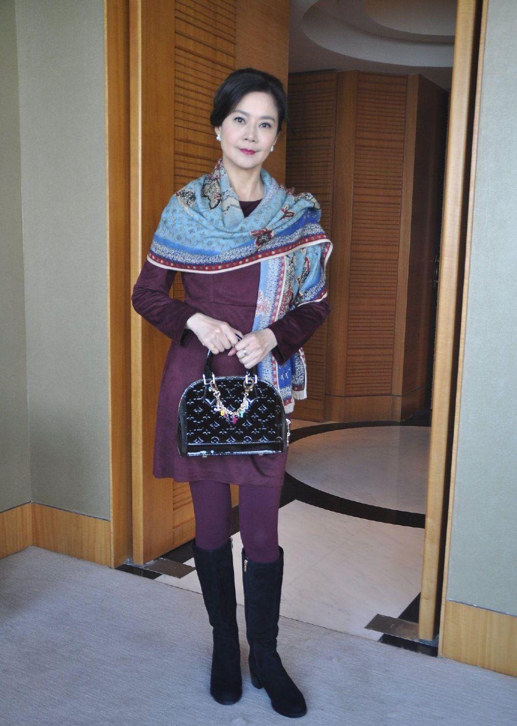 她曾多次拒绝马景涛,嫁给男友后遭出轨,被骗走800多万_俞小凡_翁家明