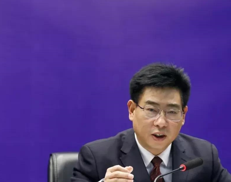 随州市住房和城乡建设局副局长王天宏:一,加强宣传引导.