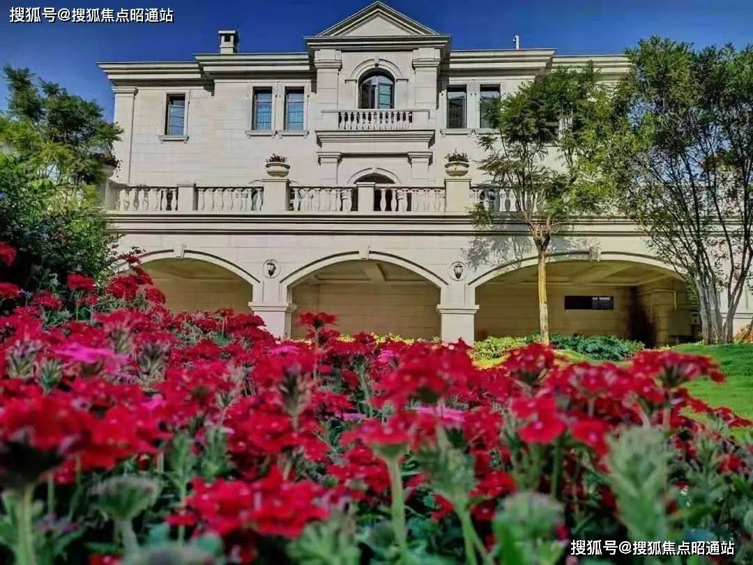 昆明春城首府楼盘主页:昆明春城首府销售价格为1300万元/套(总价)