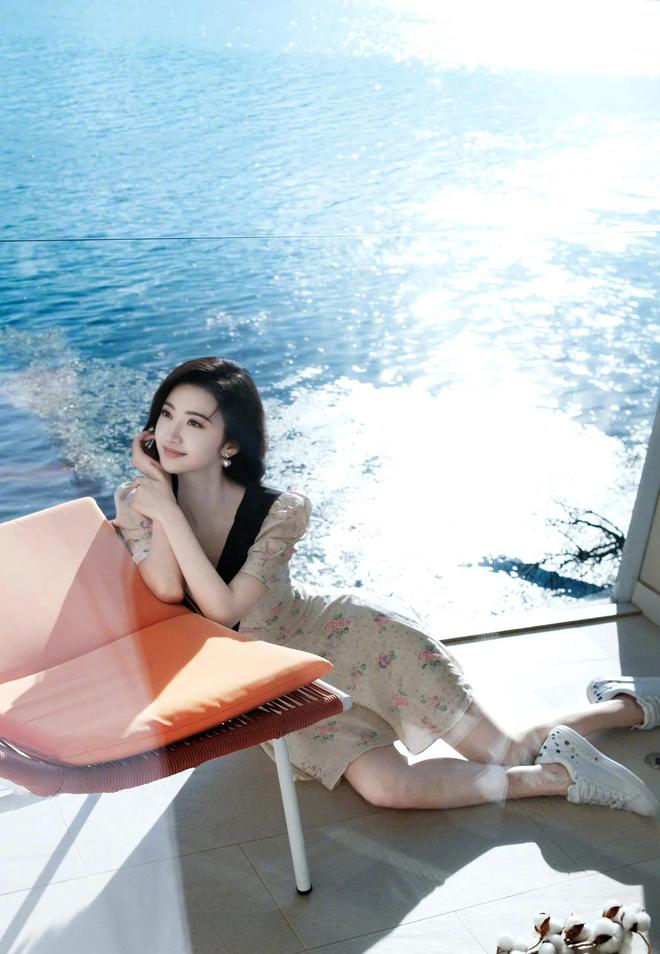 景甜美照被扒,好一朵"人间富贵花"_合作_五官_大气